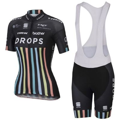 Equipación DROPS mujer 2017