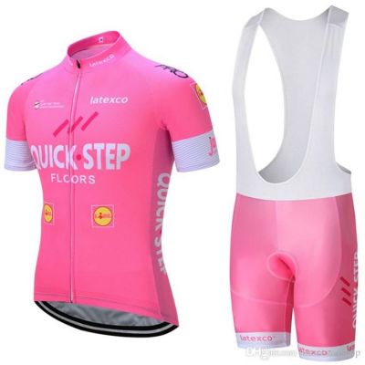 Equipación QUICK 2017