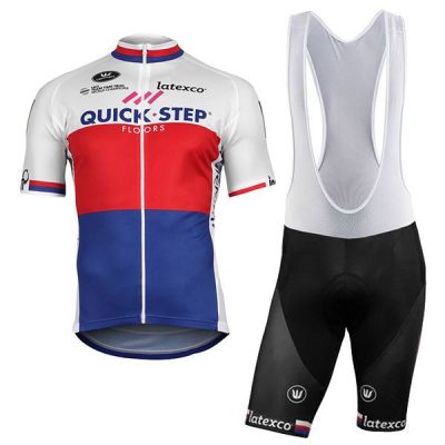 Equipación QUICK 2017