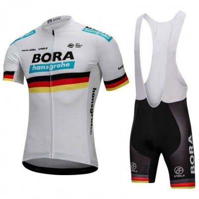 Equipación ciclismo Corta BORA 2018