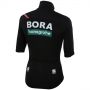 Equipación ciclismo Corta BORA 2018