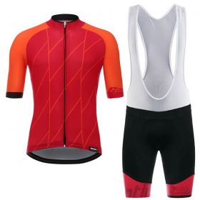 Equipación ciclismo Corta Santuni 2018