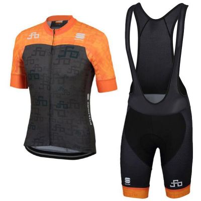 Equipación ciclismo PETER SAGAN 2019