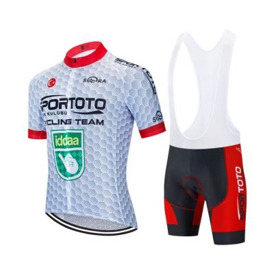 Equipación ciclismo Sportoto 2021