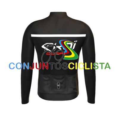Equipación Ciclismo Larga BORA 2023