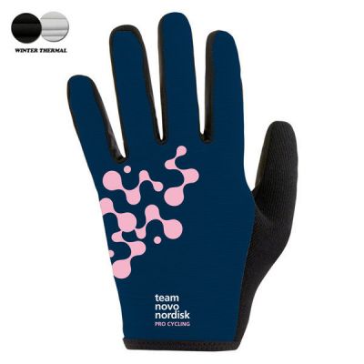 Par de Guantes NOVO 2024