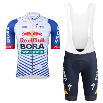 Equipación ciclismo corta BORA 2026