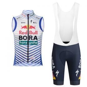 Equipación ciclismo corta BORA 2026