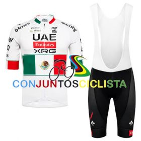 Equipación ciclismo corta UAE EMIRATES 2026