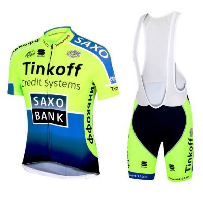 Equipación Saxo Bank Fluor 2014