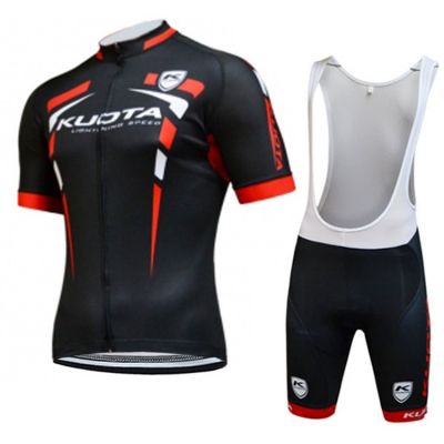 Equipación Kuota 2015