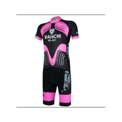 Equipación bianchi 2016